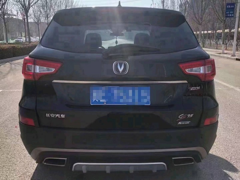 保定17年長安汽車CS754