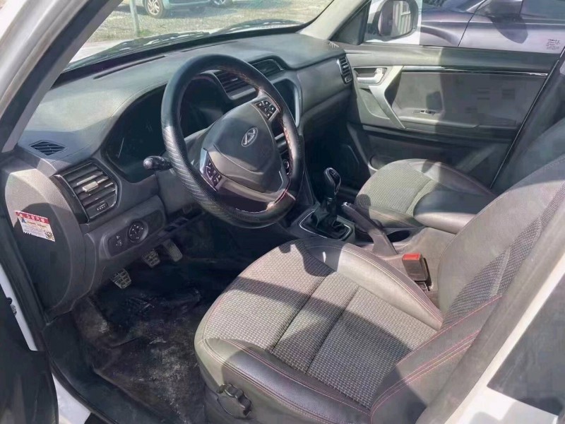 保定18年奇瑞瑞虎33