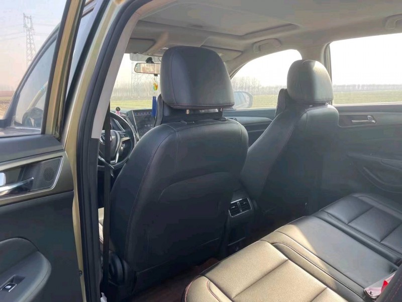 保定15年長安汽車CS755
