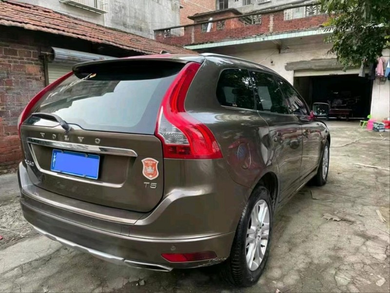貴港16年沃爾沃XC602