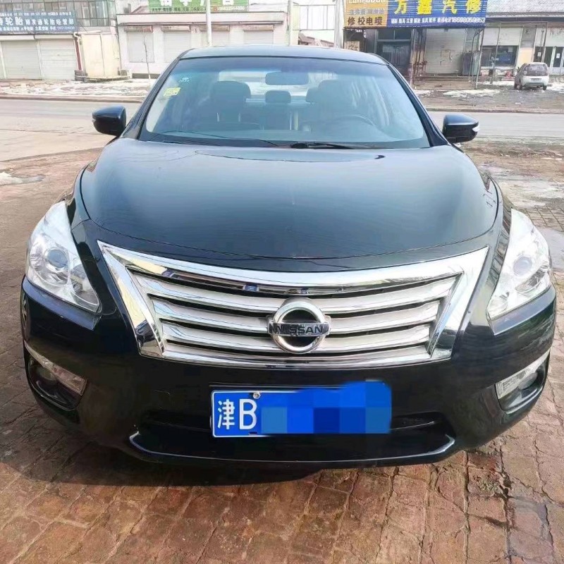 天津15年日產天籟1