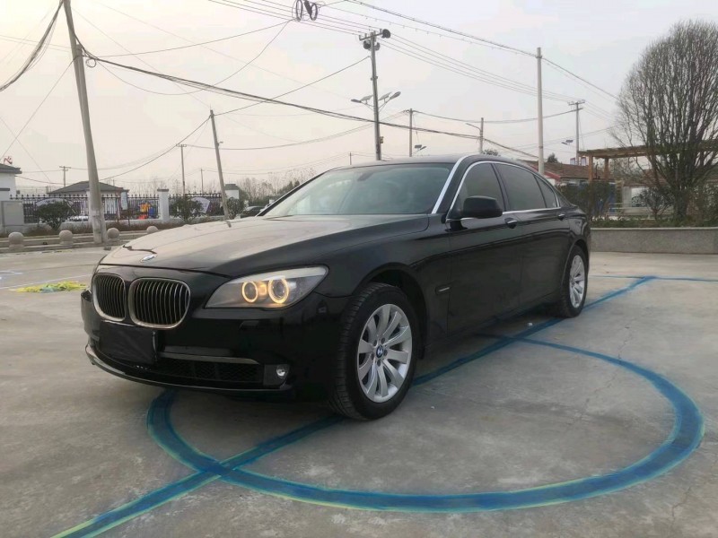 徐州12年宝马7系2