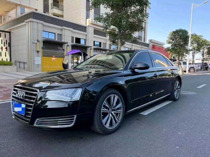 龍巖14年奧迪A8L7