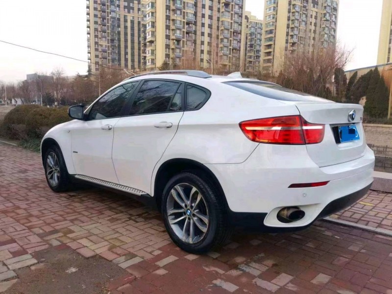 北京15年宝马X68