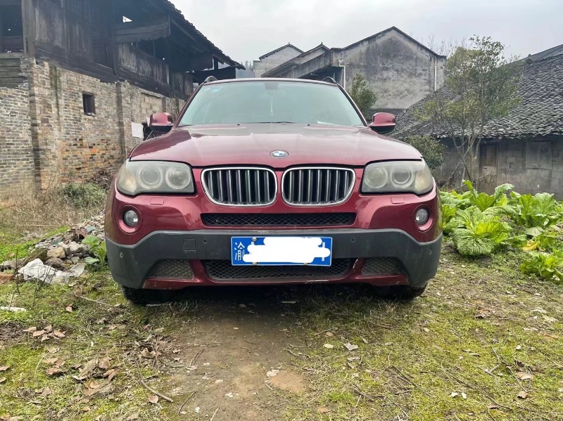 重慶10年寶馬X31