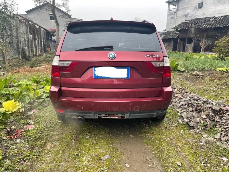 重慶10年寶馬X33