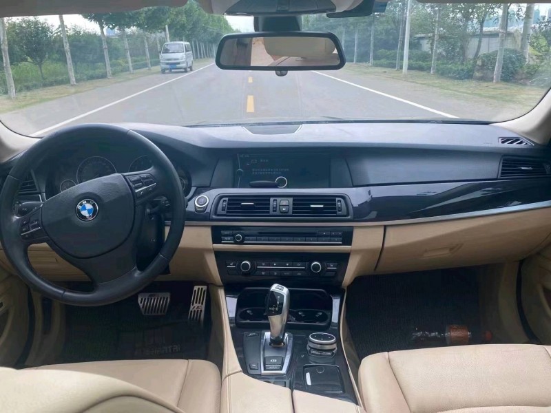 徐州11年宝马5系4