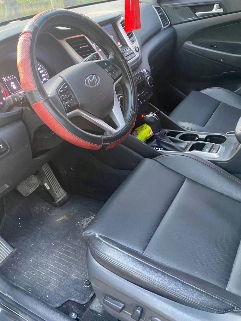 徐州18年现代途胜6