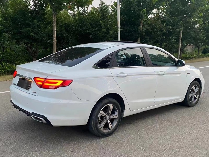 徐州18年吉利帝豪7