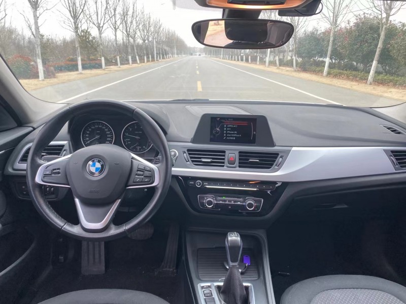 徐州17年宝马1系5