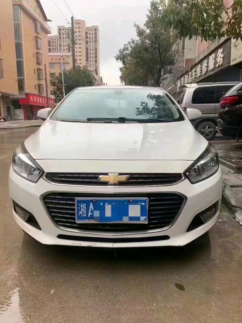 張家界16年雪佛蘭科魯茲1