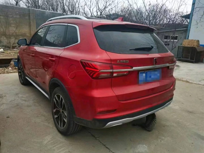 济宁17年荣威RX57