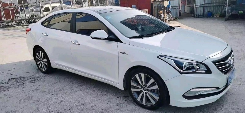 北京16年现代名图2