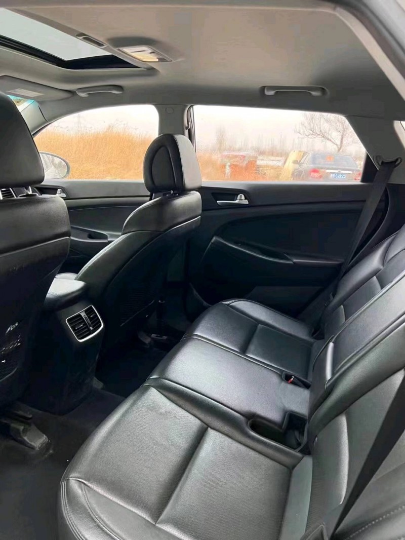 潍坊16年现代途胜6