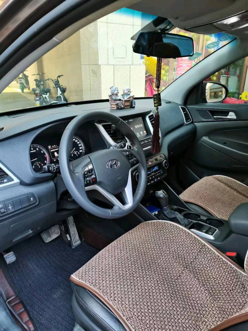 北京17年现代途胜4