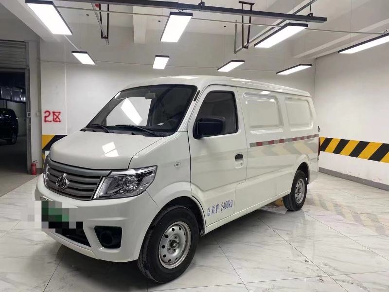 成都21年長安汽車之星5