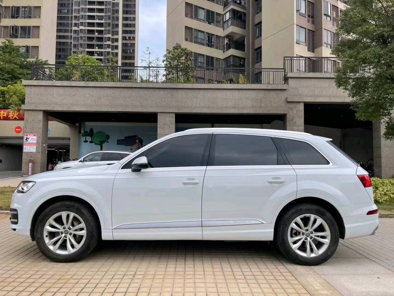 廣州18年奧迪Q73