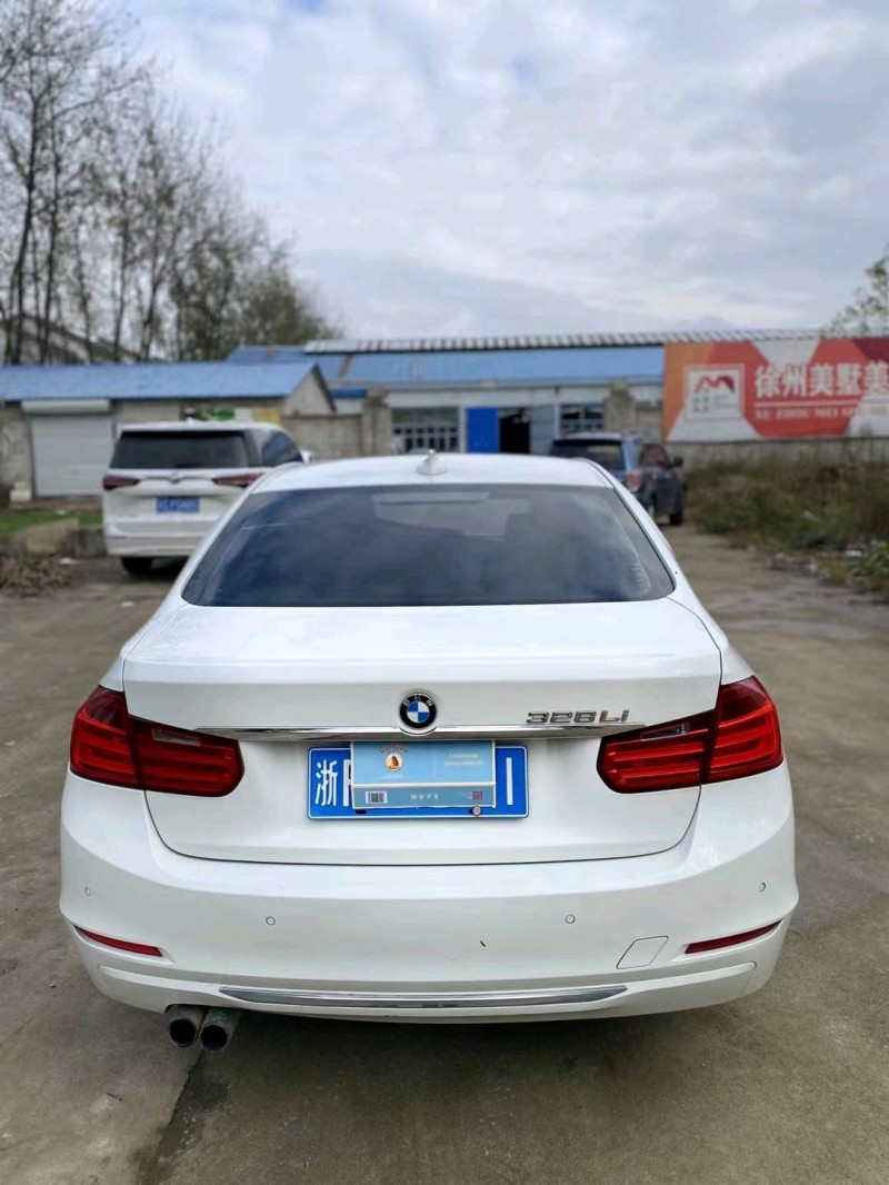 徐州13年宝马3系4