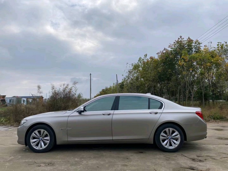 徐州10年宝马7系4