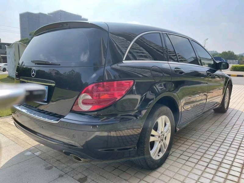 广州10年奔驰R8