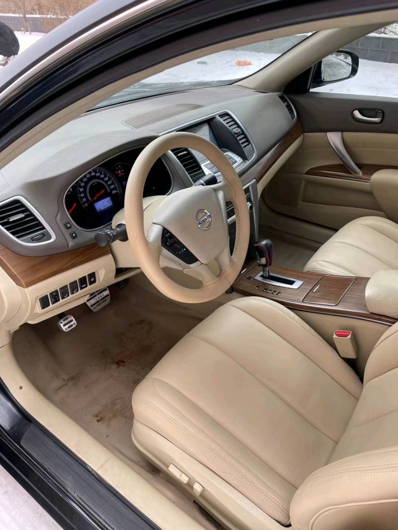 邢臺13年日產天籟6