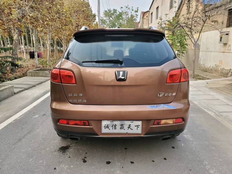 濟寧14年納智捷大7 SUV9