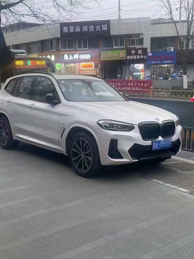 泰安21年寶馬X31