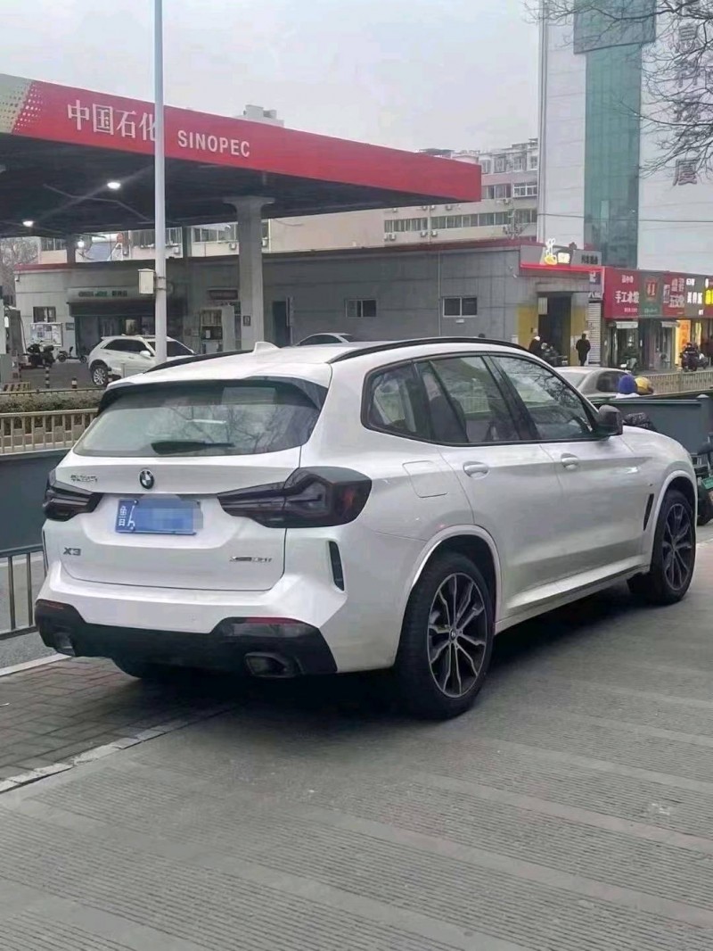 泰安21年寶馬X38