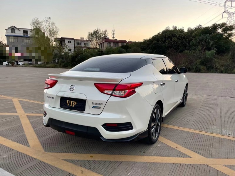 徐州20年日產藍鳥2