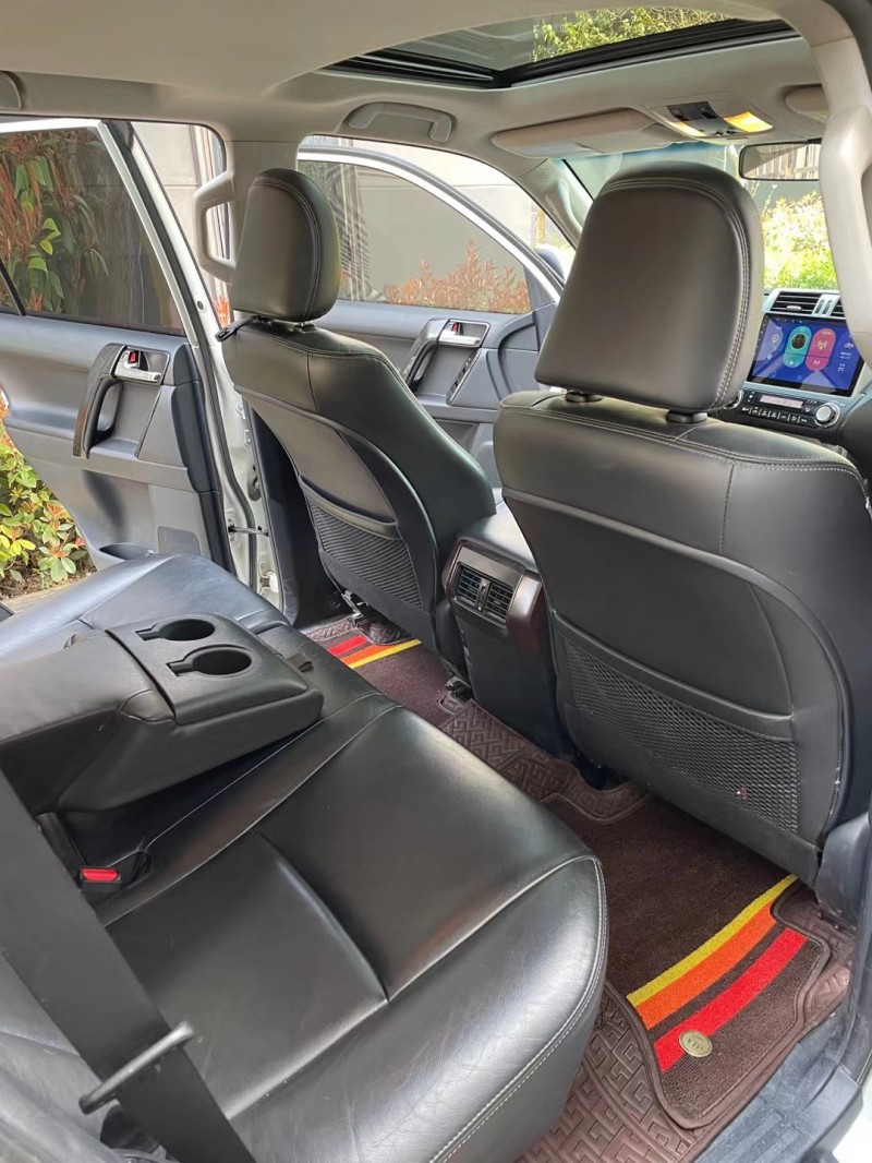 徐州17年丰田普拉多7