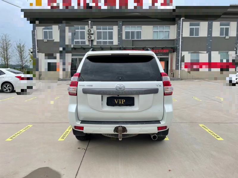 徐州17年丰田普拉多9