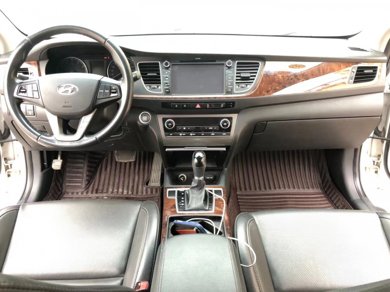 徐州16年现代名图3