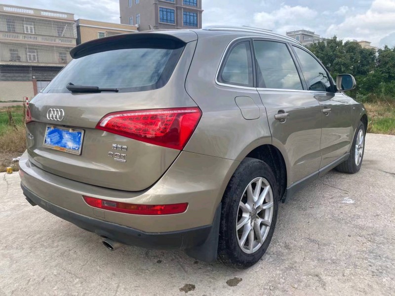 广州12年奥迪Q55