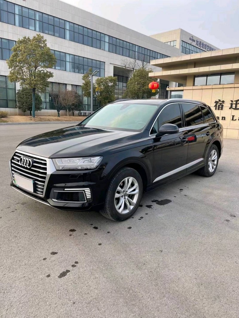 宿遷19年奧迪Q72