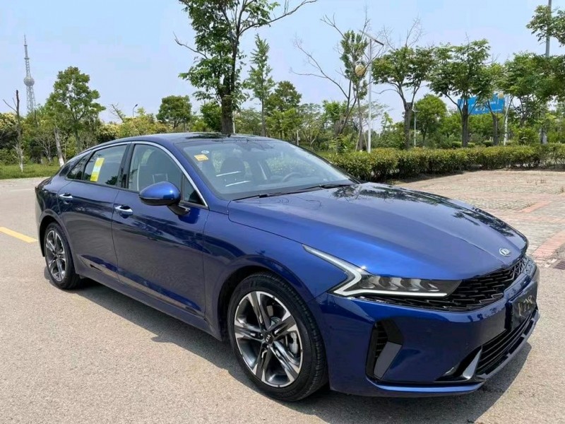 鹽城21年起亞K5凱酷3