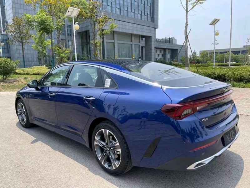 鹽城21年起亞K5凱酷8