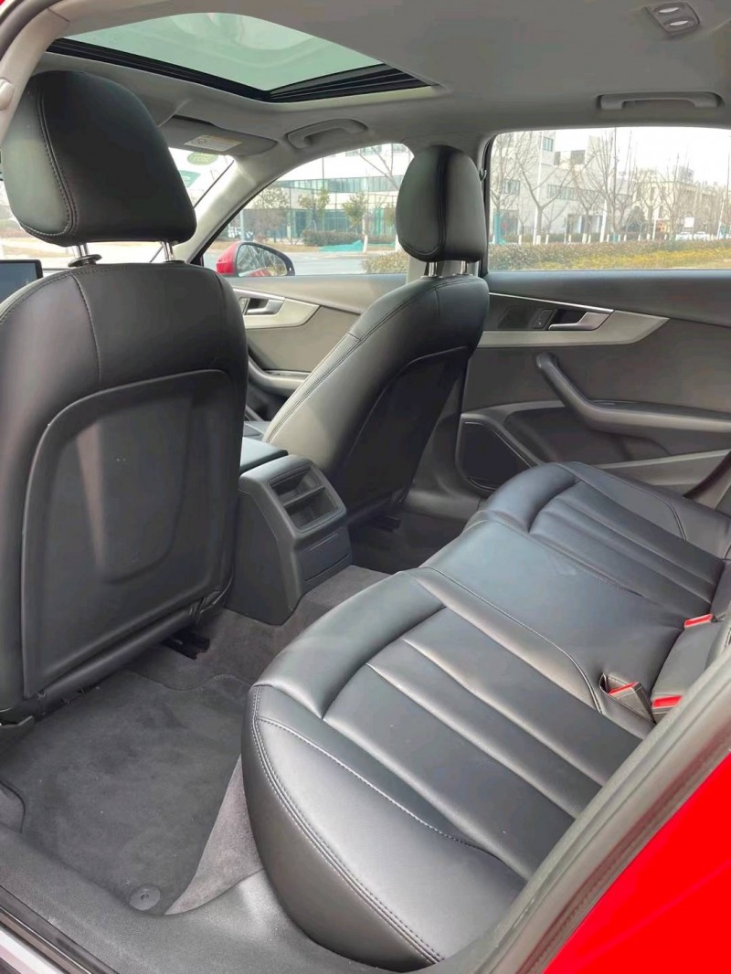 徐州17年奥迪A4L5