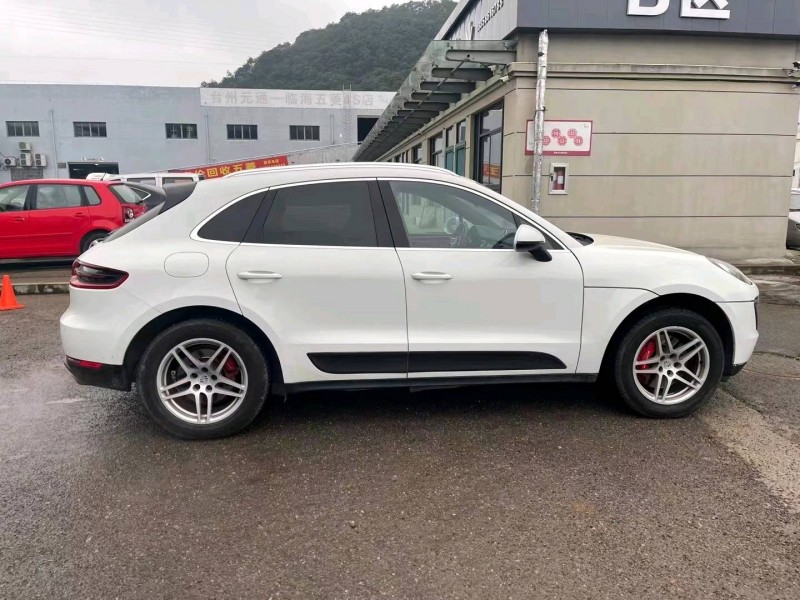 舟山16年保時捷Macan6