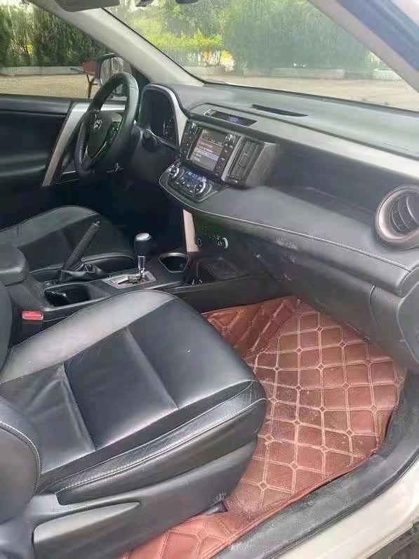 湛江16年豐田RAV4榮放6