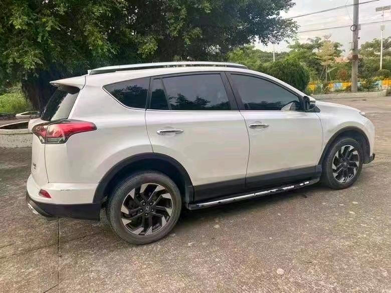 湛江16年豐田RAV4榮放9
