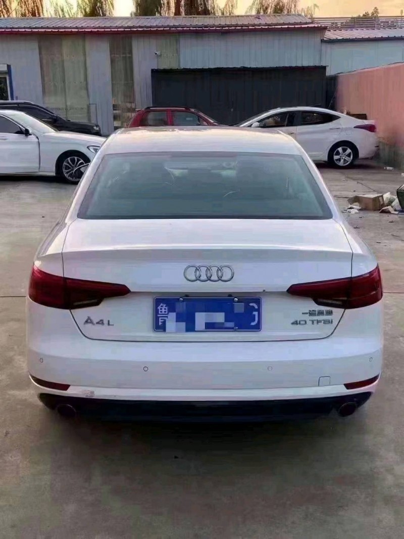 北京16年奧迪A4L9