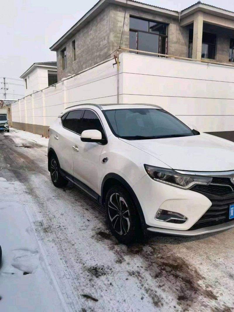 承德19年東南汽車DX72
