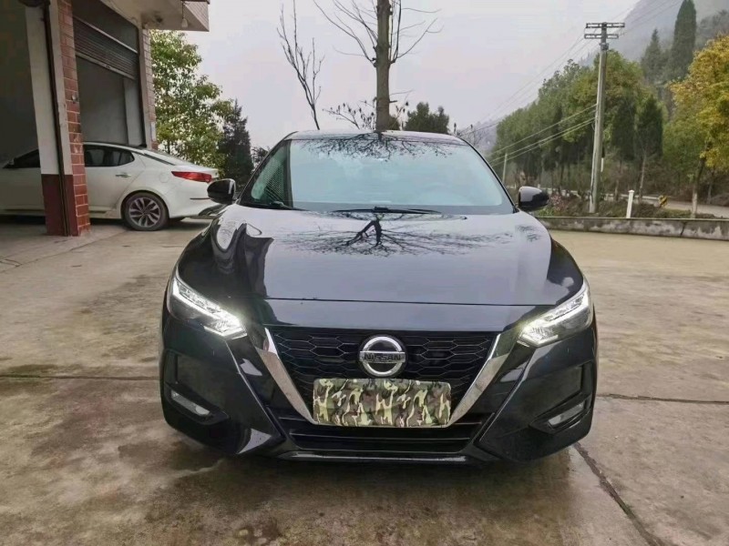 張家界20年日產軒逸1