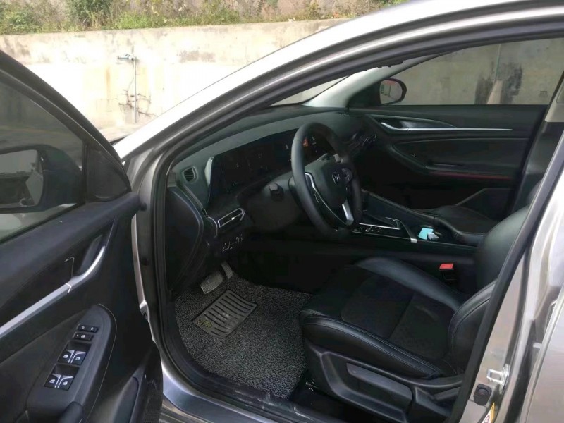 南平20年長安汽車逸動4