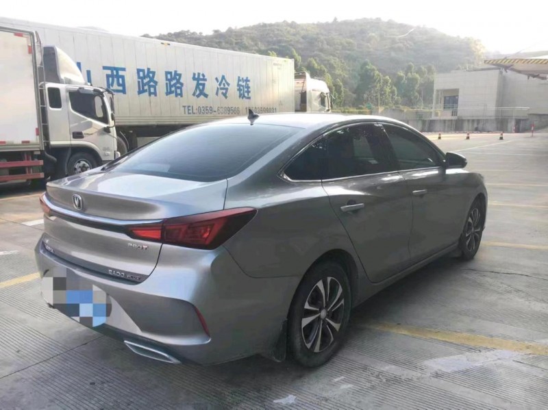 南平20年長安汽車逸動8