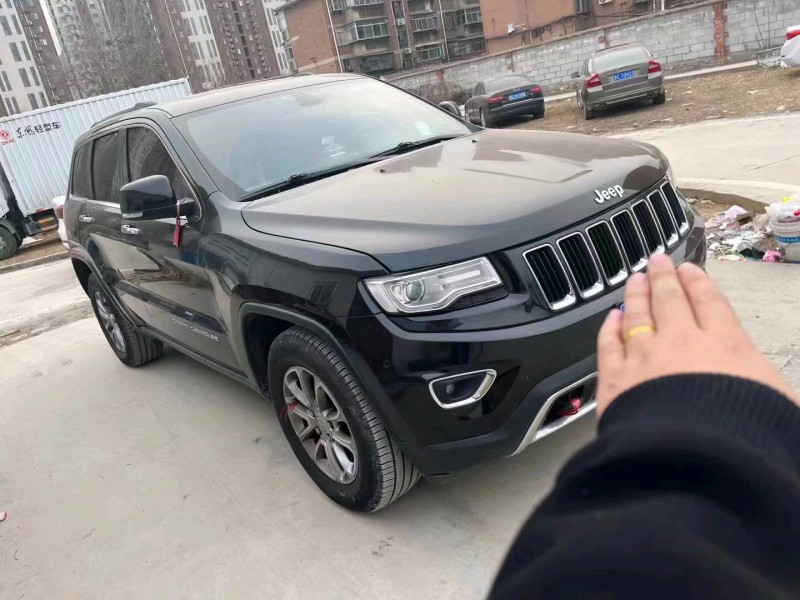 濰坊14年Jeep大切諾基2