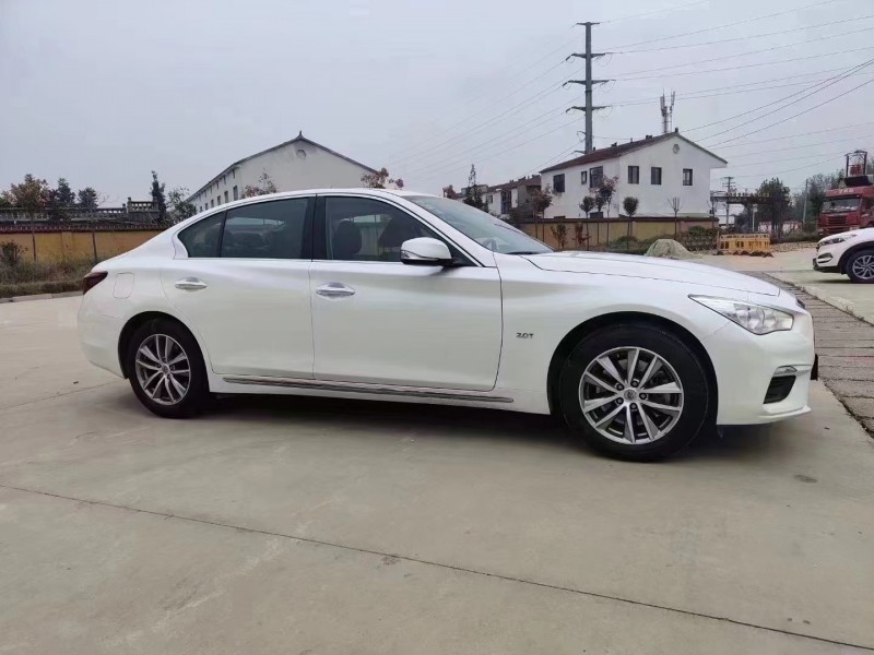 北京19年英菲尼迪Q50 Hybird3