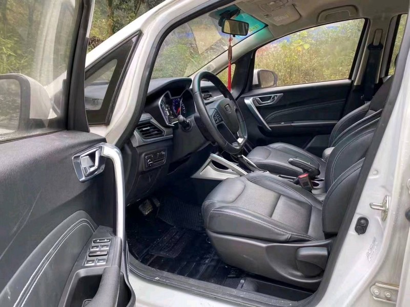 北京18年吉利远景X33