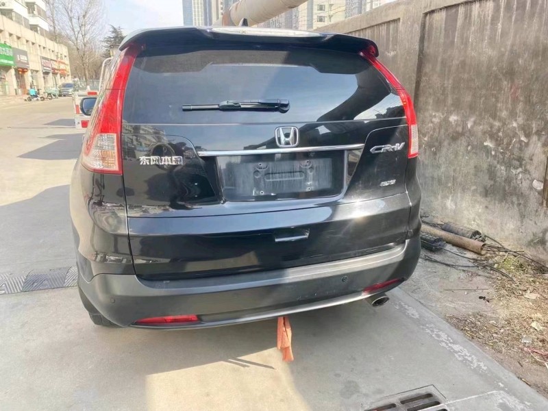 濟寧14年本田CR-V3