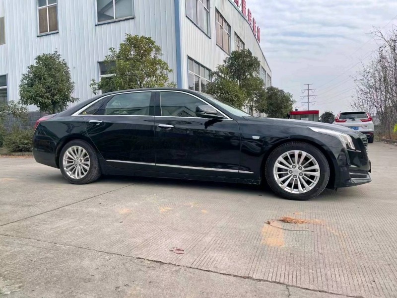 孝感17年凱迪拉克CT63